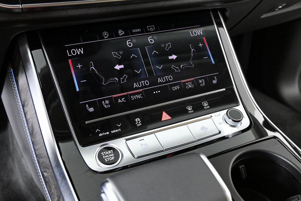 new 2025 Audi Q7 car, priced at $73,157