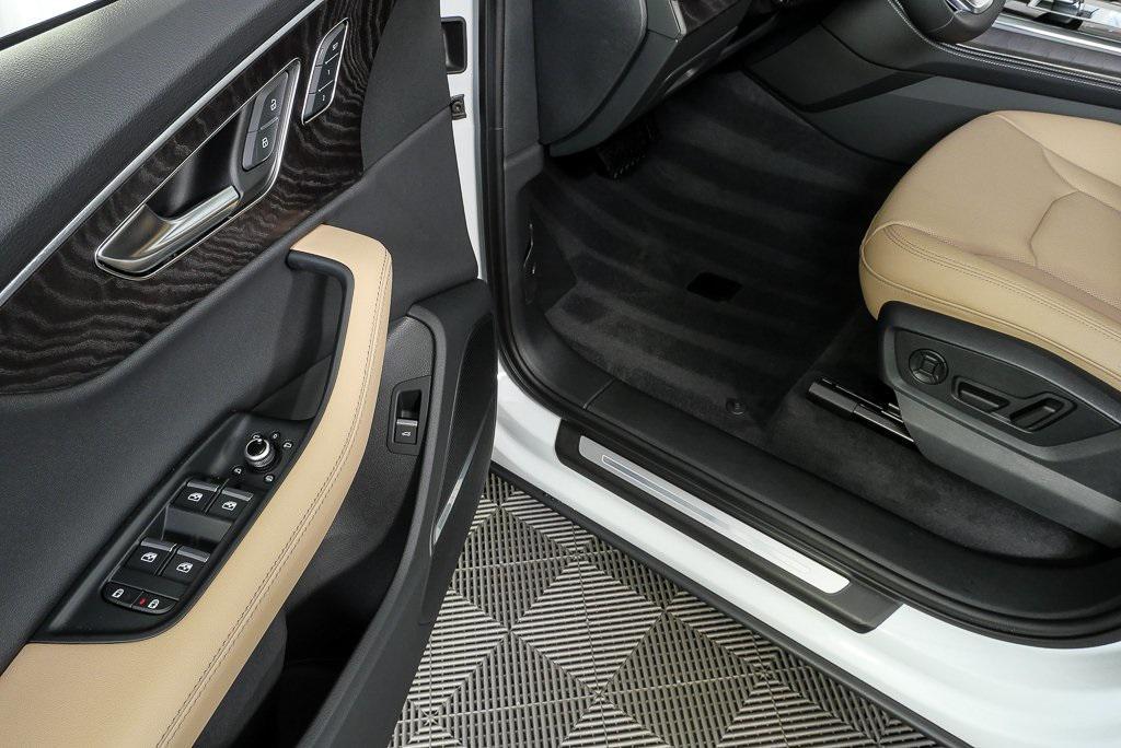 new 2026 Audi Q7 car