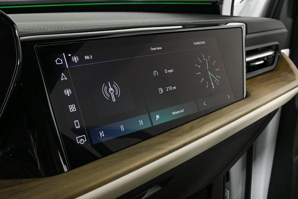 new 2025 Audi Q5 car, priced at $61,038