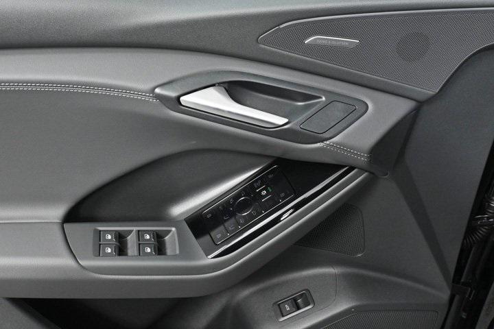 new 2025 Audi Q6 e-tron car, priced at $75,840