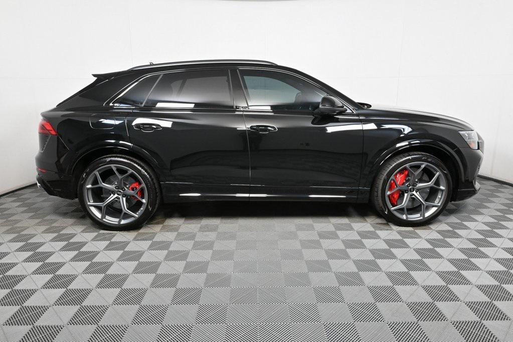 new 2025 Audi RS Q8 car, priced at $149,050