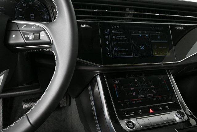 new 2025 Audi Q7 car, priced at $72,533