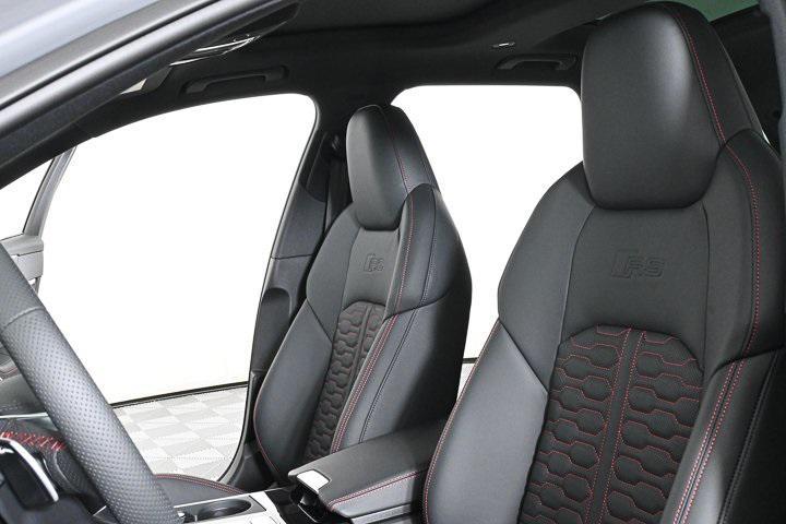 new 2025 Audi RS 6 Avant car, priced at $148,370