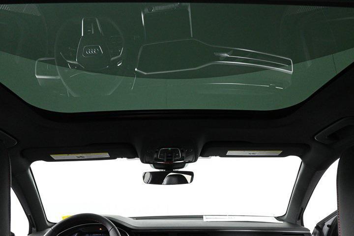 new 2025 Audi RS 6 Avant car, priced at $148,370