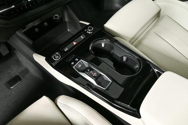 new 2025 Audi Q6 e-tron car, priced at $73,478