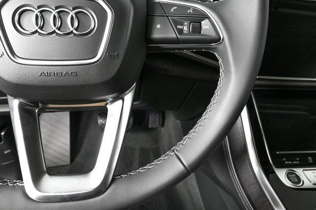 new 2025 Audi Q7 car, priced at $73,226
