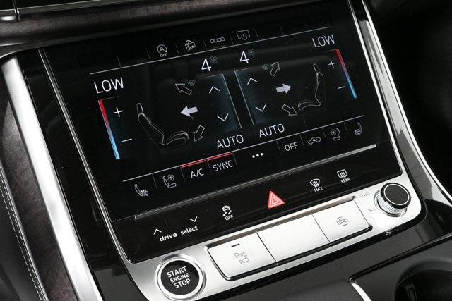 new 2025 Audi Q7 car, priced at $73,226
