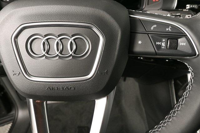 new 2025 Audi Q7 car, priced at $75,003