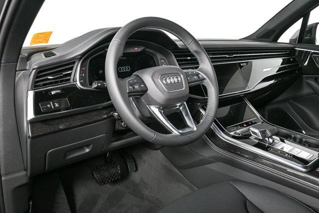 new 2025 Audi Q7 car, priced at $75,003