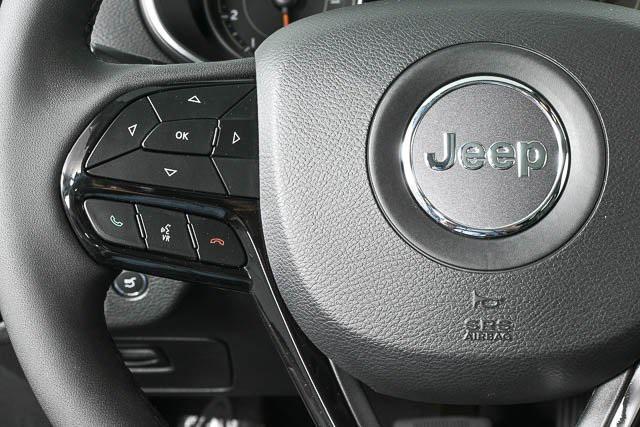 used 2023 Jeep Cherokee car, priced at $25,995