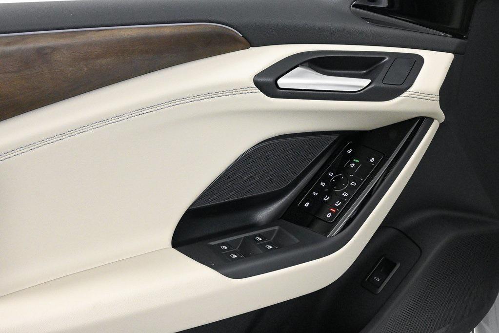 new 2025 Audi A6 e-tron car, priced at $72,335