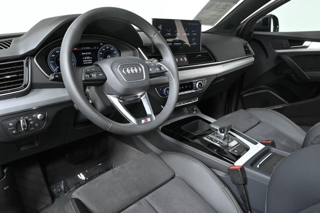 used 2024 Audi Q5 e car, priced at $57,995