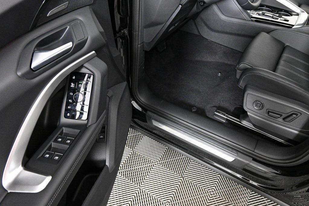 new 2025 Audi Q5 Sportback car, priced at $60,430