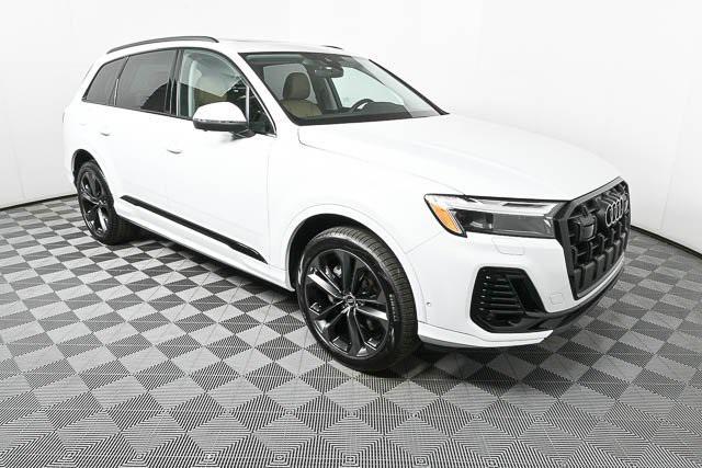 new 2025 Audi Q7 car, priced at $73,863
