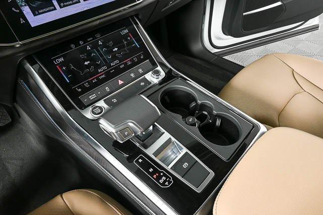 new 2025 Audi Q7 car, priced at $73,863
