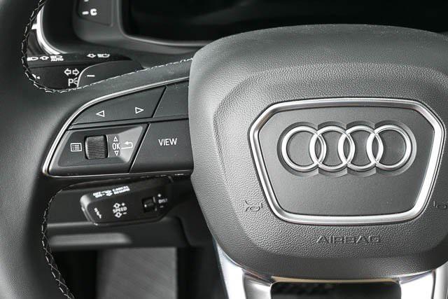 new 2025 Audi Q7 car, priced at $73,863