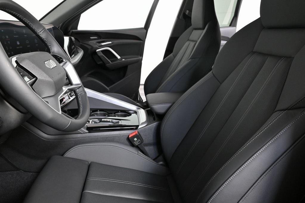new 2025 Audi Q5 car, priced at $59,461