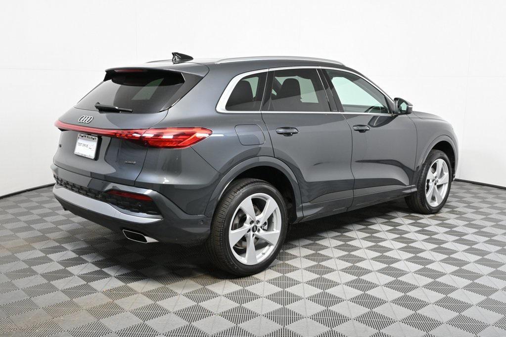 new 2025 Audi Q5 car, priced at $59,461
