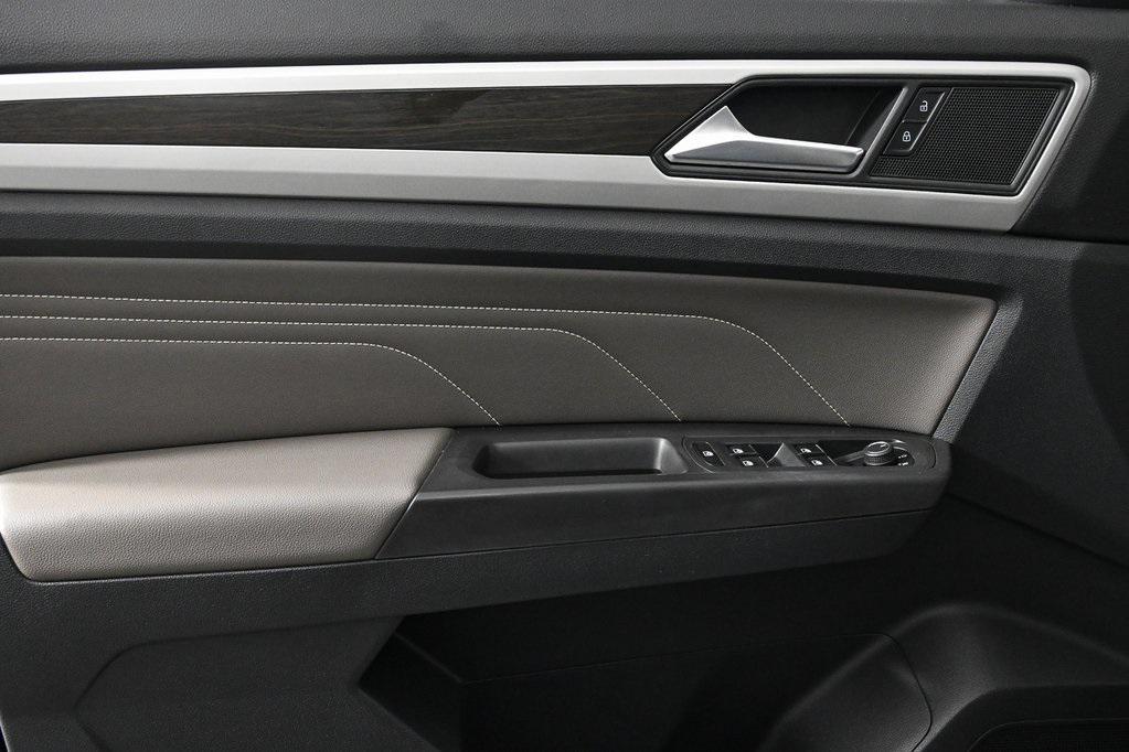 used 2022 Volkswagen Atlas car, priced at $22,995