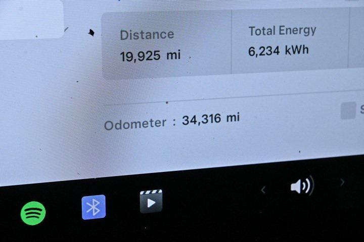 used 2021 Tesla Model Y car, priced at $28,995
