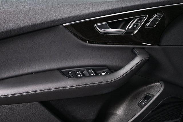 used 2023 Audi Q7 car, priced at $39,495