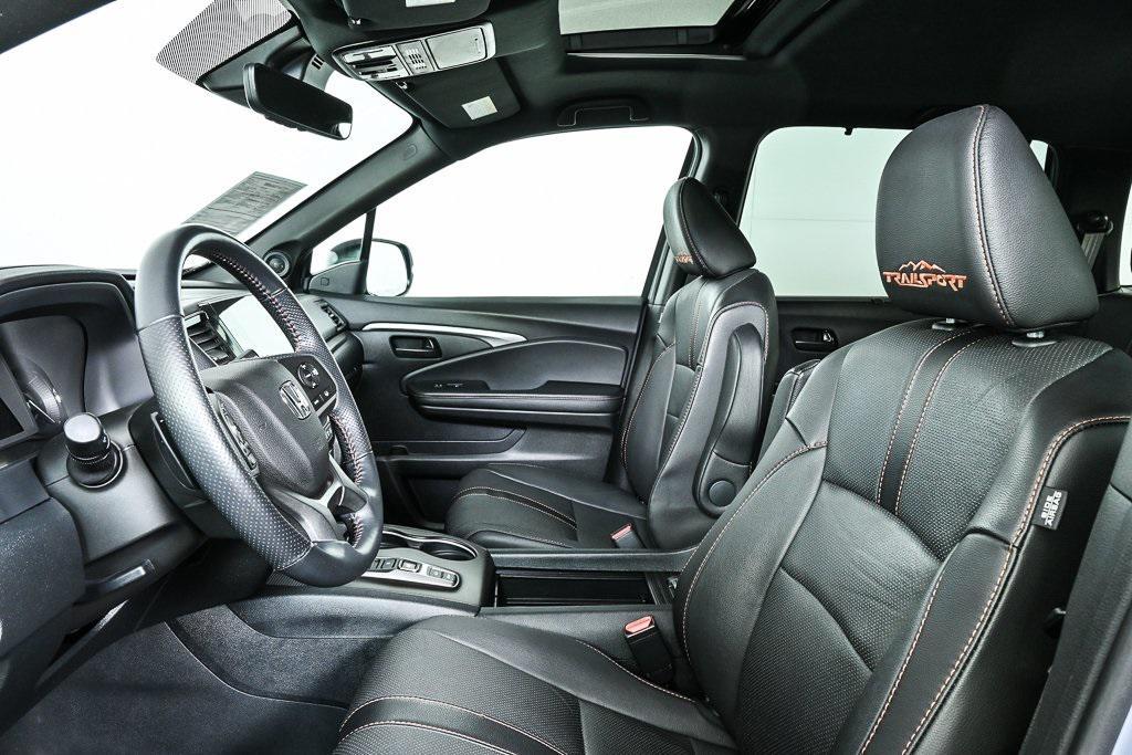 used 2022 Honda Passport car, priced at $32,495