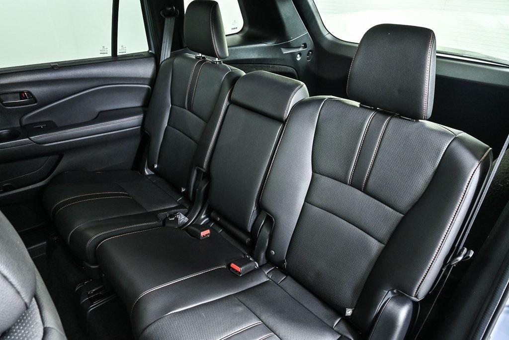 used 2022 Honda Passport car, priced at $32,495