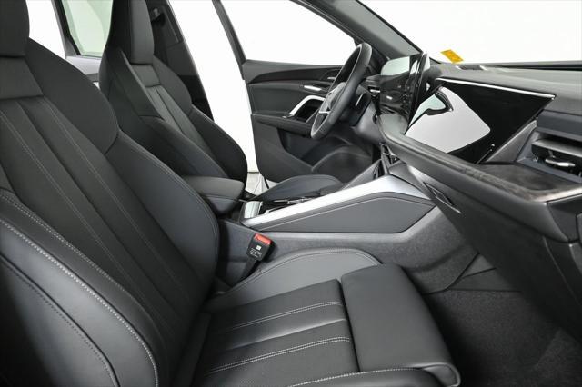new 2025 Audi Q5 car, priced at $60,365