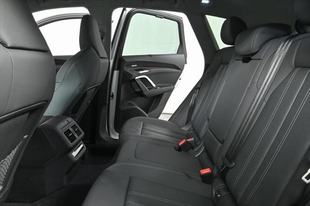 new 2025 Audi Q5 car, priced at $60,365