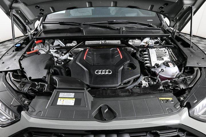 used 2022 Audi SQ5 car, priced at $45,995