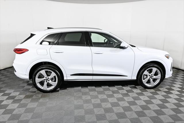 new 2025 Audi Q5 car, priced at $60,687