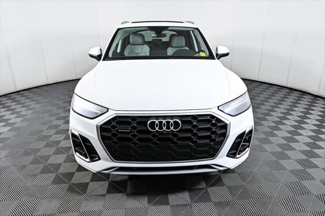 new 2024 Audi Q5 car, priced at $51,982