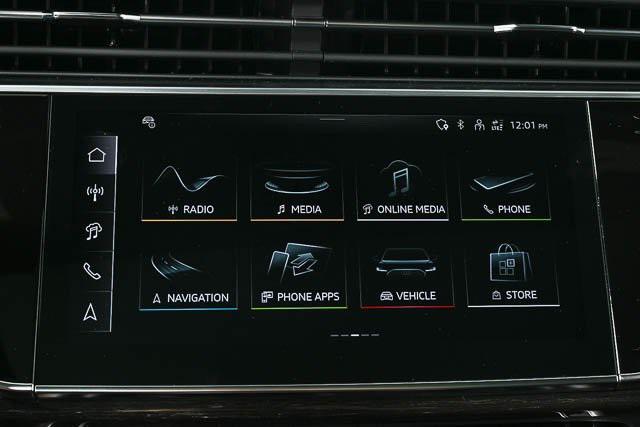 new 2025 Audi Q7 car, priced at $71,050