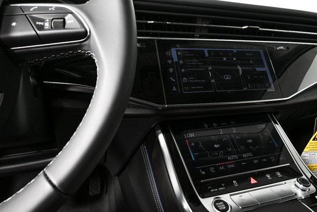 new 2025 Audi Q7 car, priced at $72,742