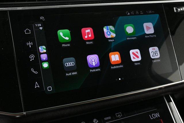 new 2025 Audi Q7 car, priced at $72,742