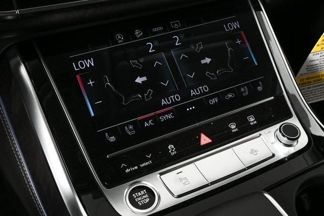 new 2025 Audi Q7 car, priced at $72,742