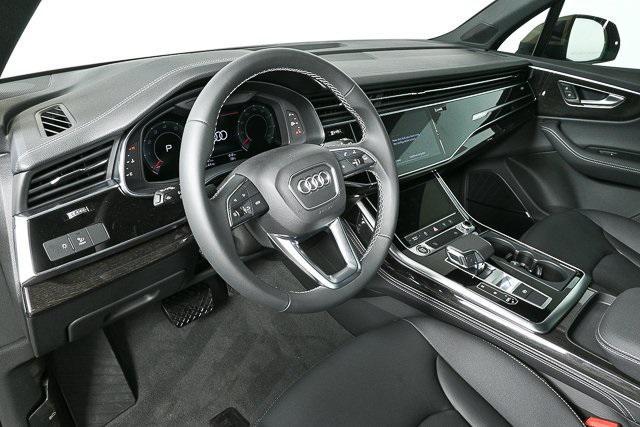 new 2025 Audi Q7 car, priced at $64,956