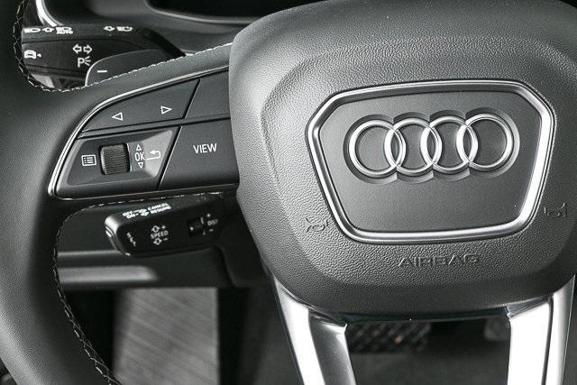 new 2025 Audi Q7 car, priced at $64,956