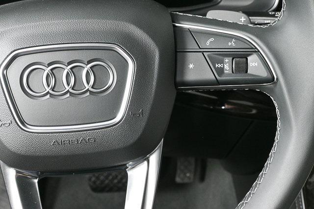 new 2025 Audi Q7 car, priced at $64,956