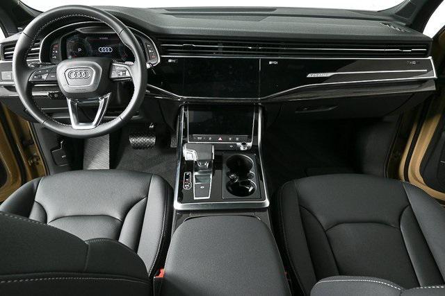 new 2025 Audi Q7 car, priced at $64,956