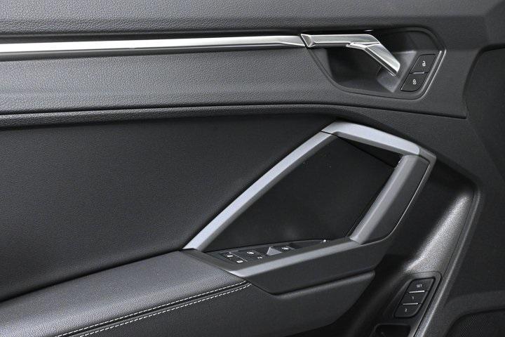 new 2025 Audi Q3 car, priced at $43,805