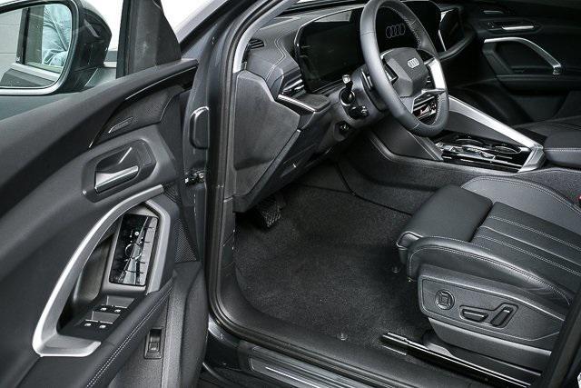 new 2025 Audi Q5 car, priced at $61,006
