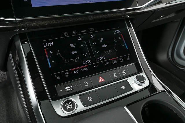 new 2025 Audi Q7 car, priced at $74,726