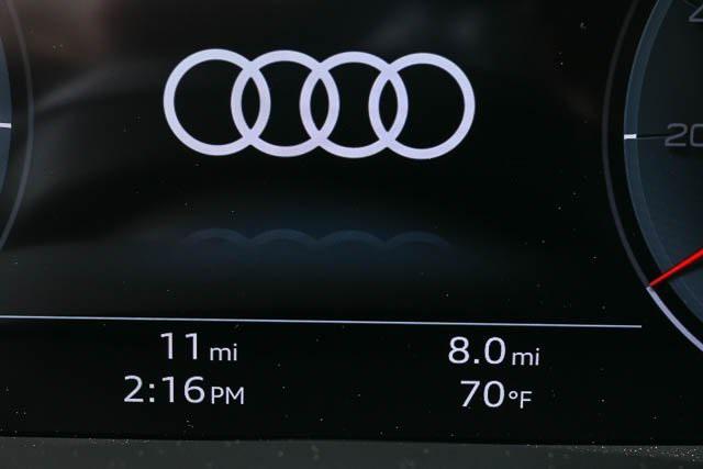 new 2025 Audi Q7 car, priced at $74,726
