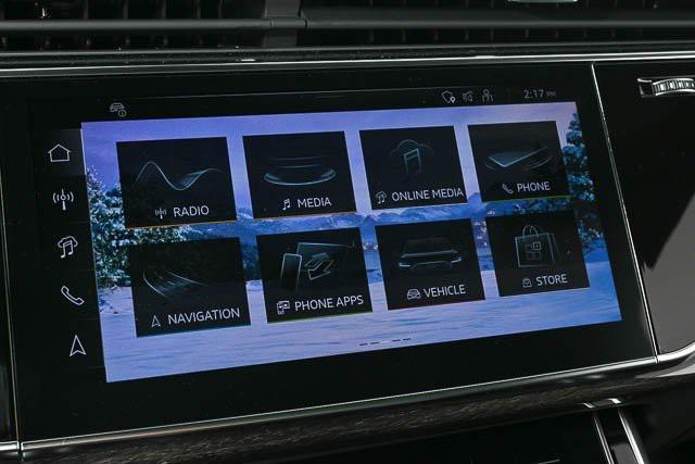 new 2025 Audi Q7 car, priced at $74,726