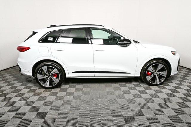 new 2025 Audi SQ5 car, priced at $72,868