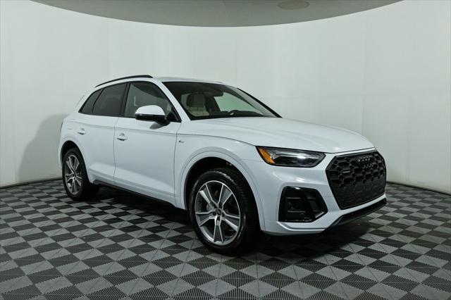 new 2025 Audi Q5 car, priced at $51,300