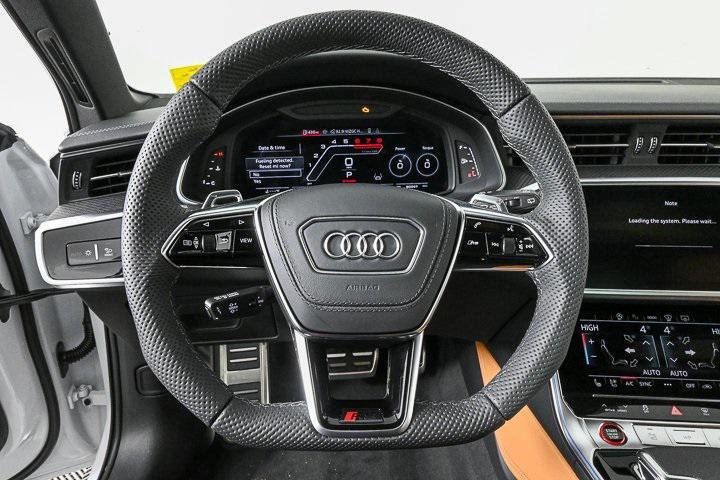 new 2025 Audi RS 6 Avant car, priced at $137,840