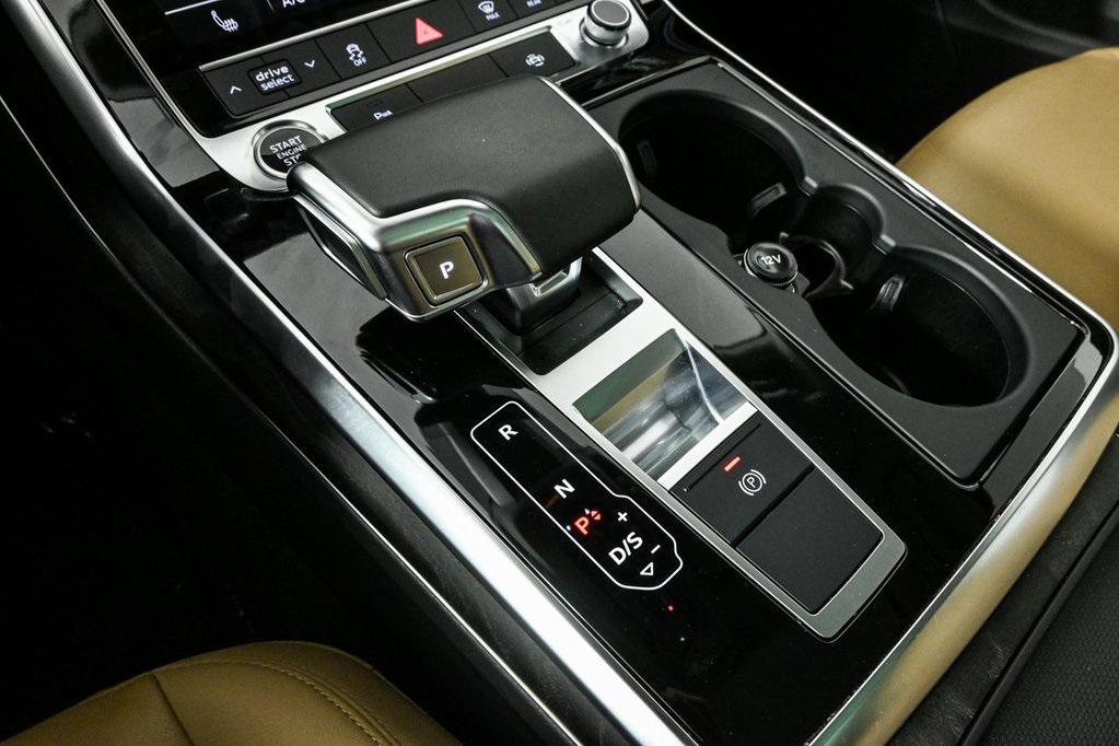 used 2021 Audi Q7 car, priced at $26,994