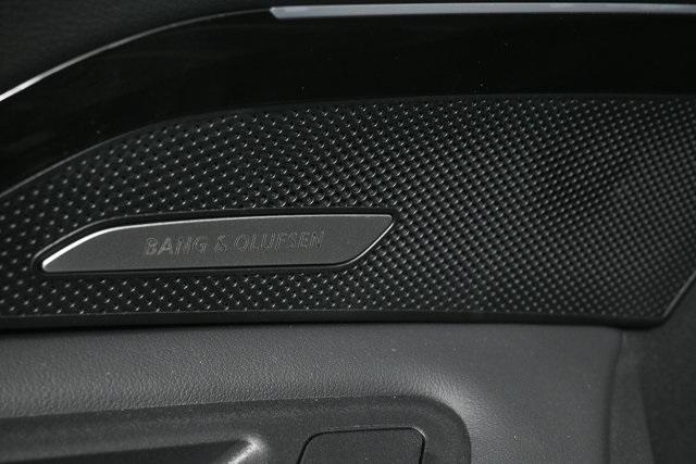 new 2025 Audi Q5 car, priced at $61,680